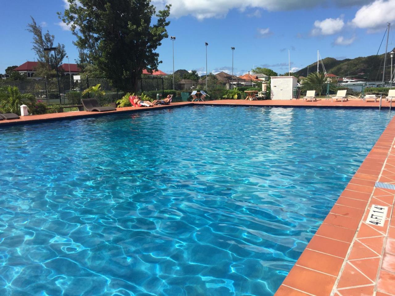 Antigua Chiama Italia Villas Jolly Harbour Exterior foto